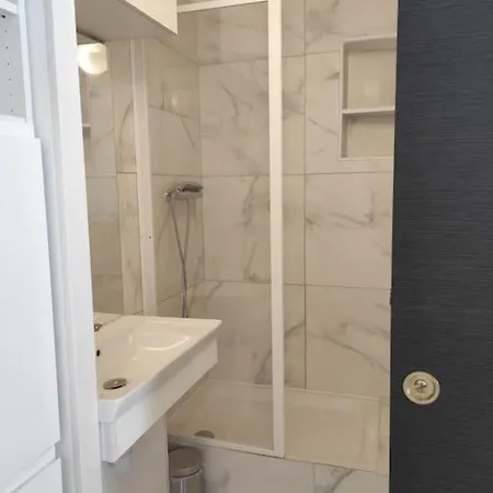 Superbe Appartement En Plein Centre Ville Viarmes Exterior photo